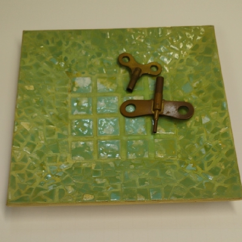 Green Mosaic Art Tray